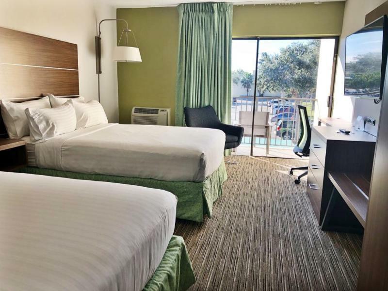 Holiday Inn Express Boca Raton - West By Ihg Екстериор снимка